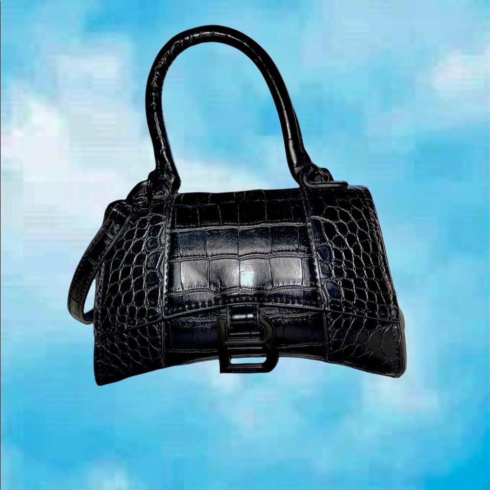 Black mini purse